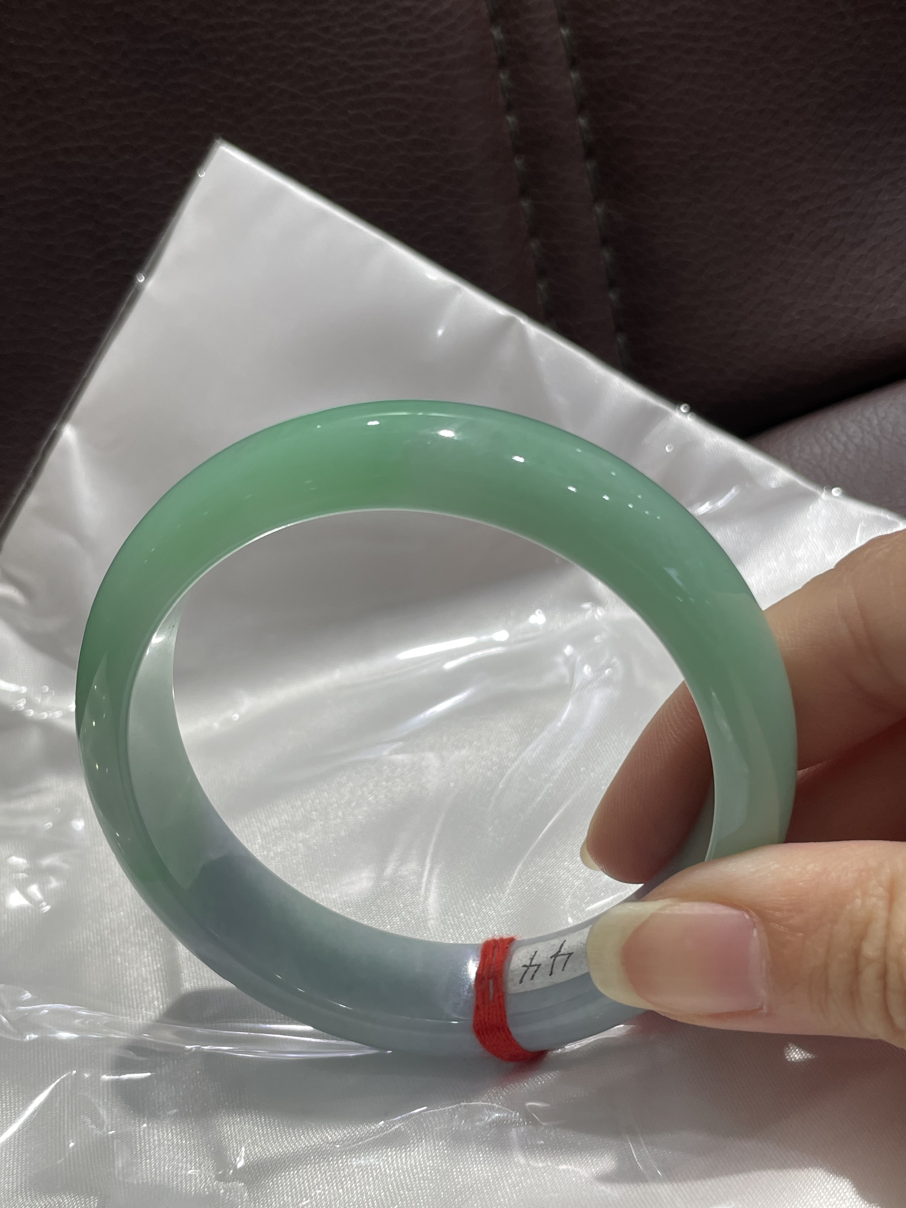 缅甸a货翡翠手镯轮胎阳绿58圈