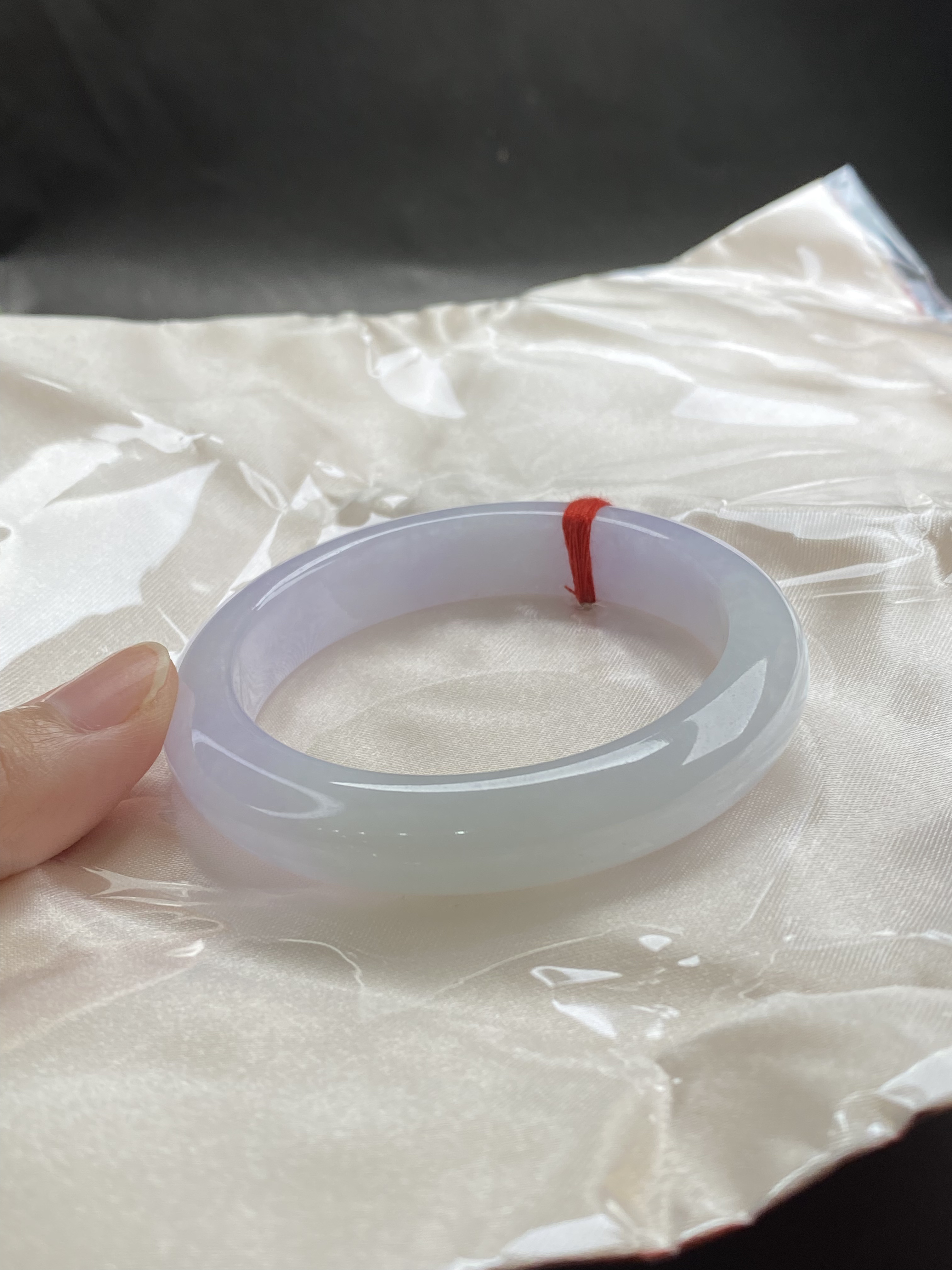 A货翡翠手镯冰春彩小圈口53.7圈