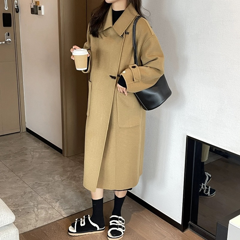蒙城大盼女装春季新款牛角扣羊毛大衣