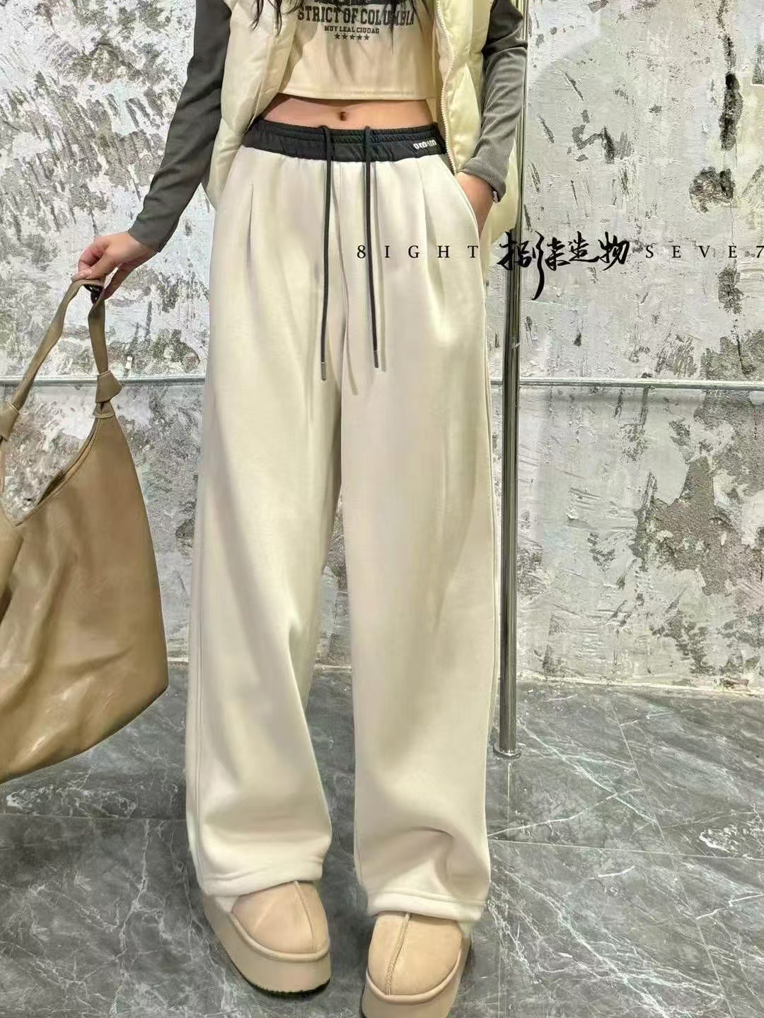 蒙城大盼女装冬季新款加厚可抽绳窄版直筒卫裤