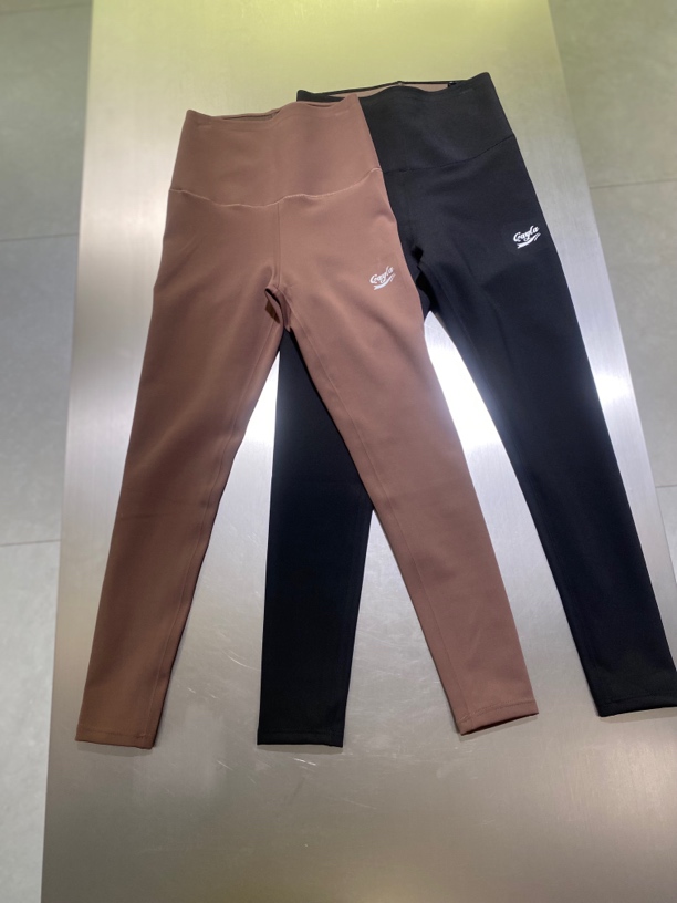 Cayla美式logo加绒芭比裤