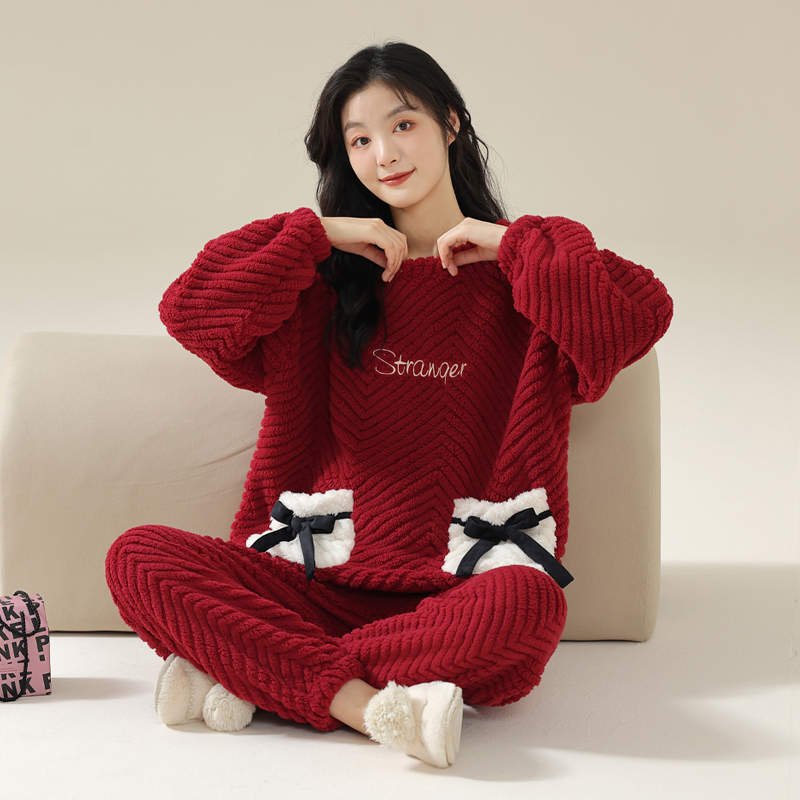 红色本命年长袖睡衣女冬季2024年新秋冬款加绒加厚家居服法兰绒