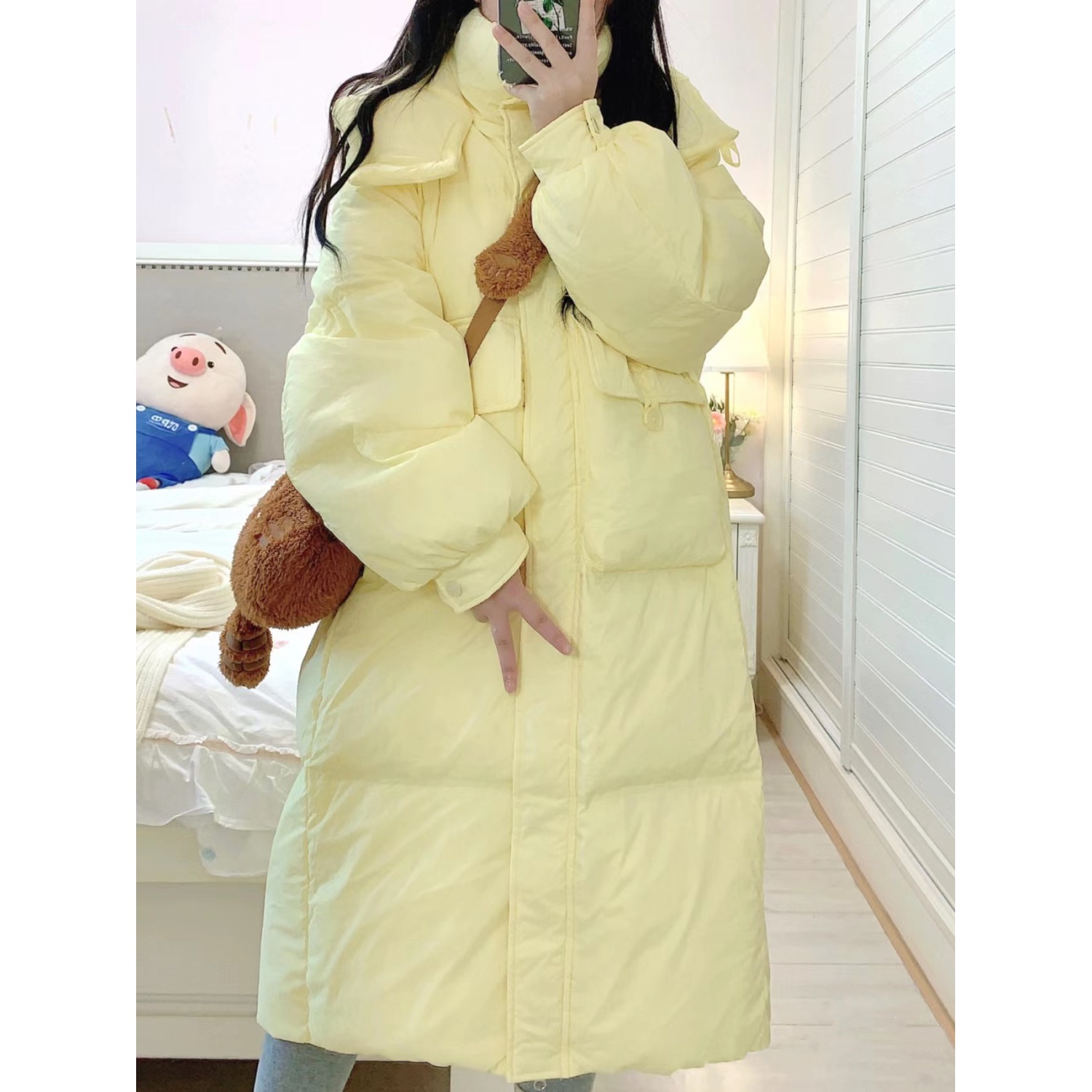 波司澄长款过膝洋气减龄羽绒服女学生韩版宽松连帽加厚学院风收腰