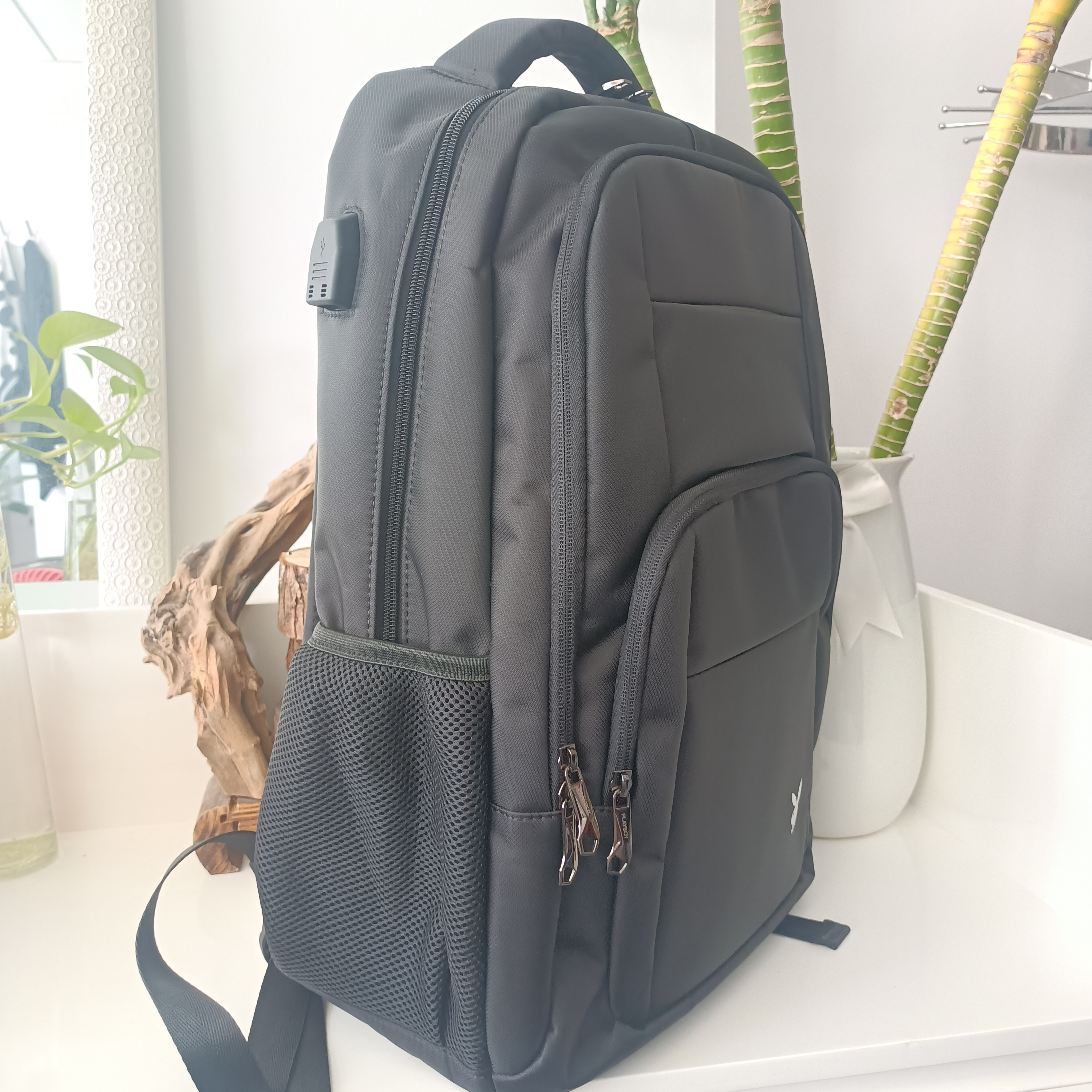 双肩包男士时尚户外休闲百搭黑色防水多功能高品质潮流大号商务包