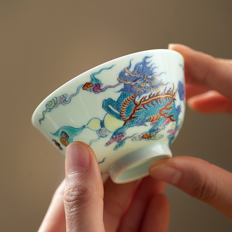 一思堂复古手工手绘家用景德镇中式柴窑青花斗彩麒麟望月主人杯