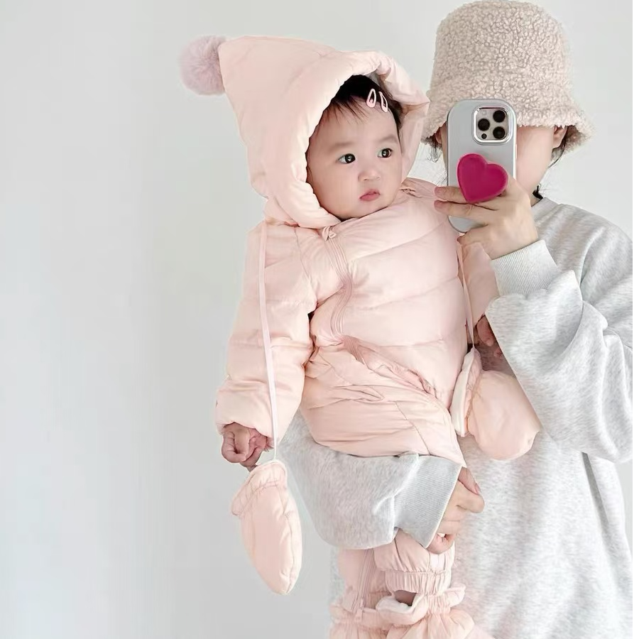 悠蓓蔓婴儿羽绒服连体衣男女宝宝外出服哈衣新生儿冬季加厚抱衣