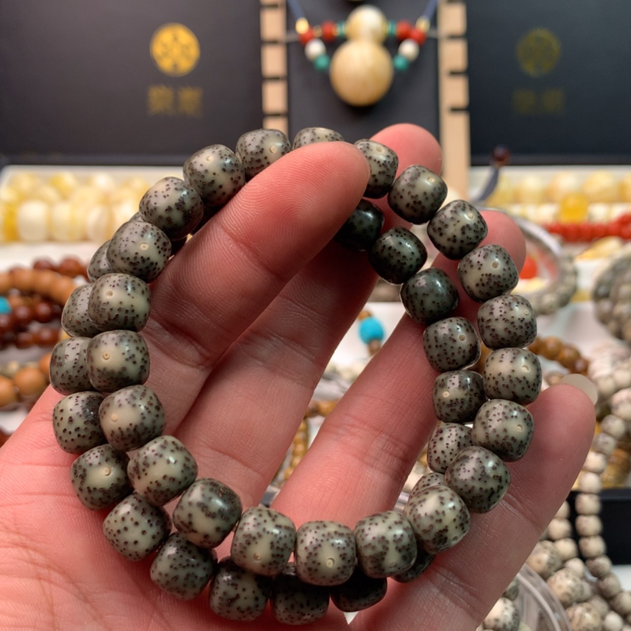 【闪购商品】星月菩提吊坠小****巴两条