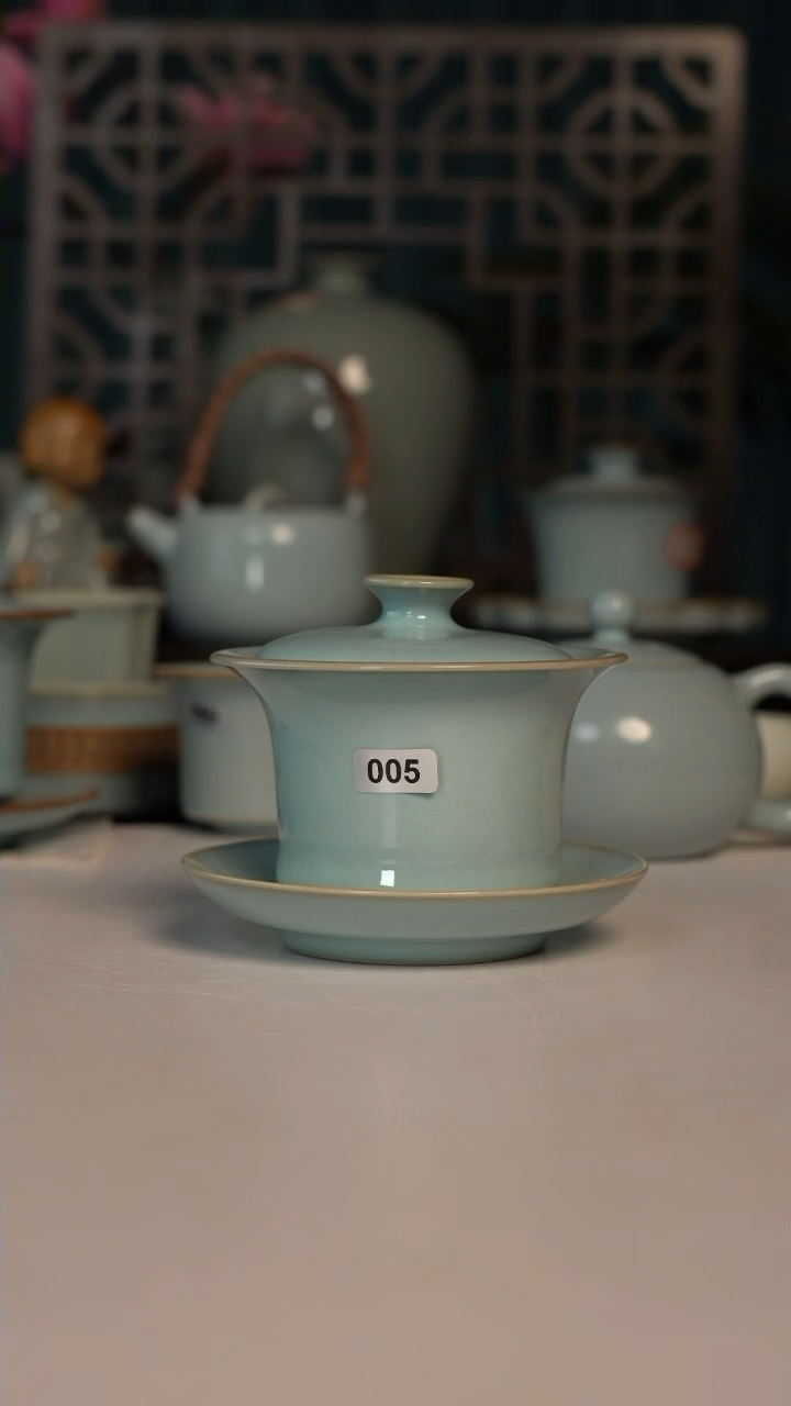 【闪购商品】瓷杯005号马蹄微瑕盖碗