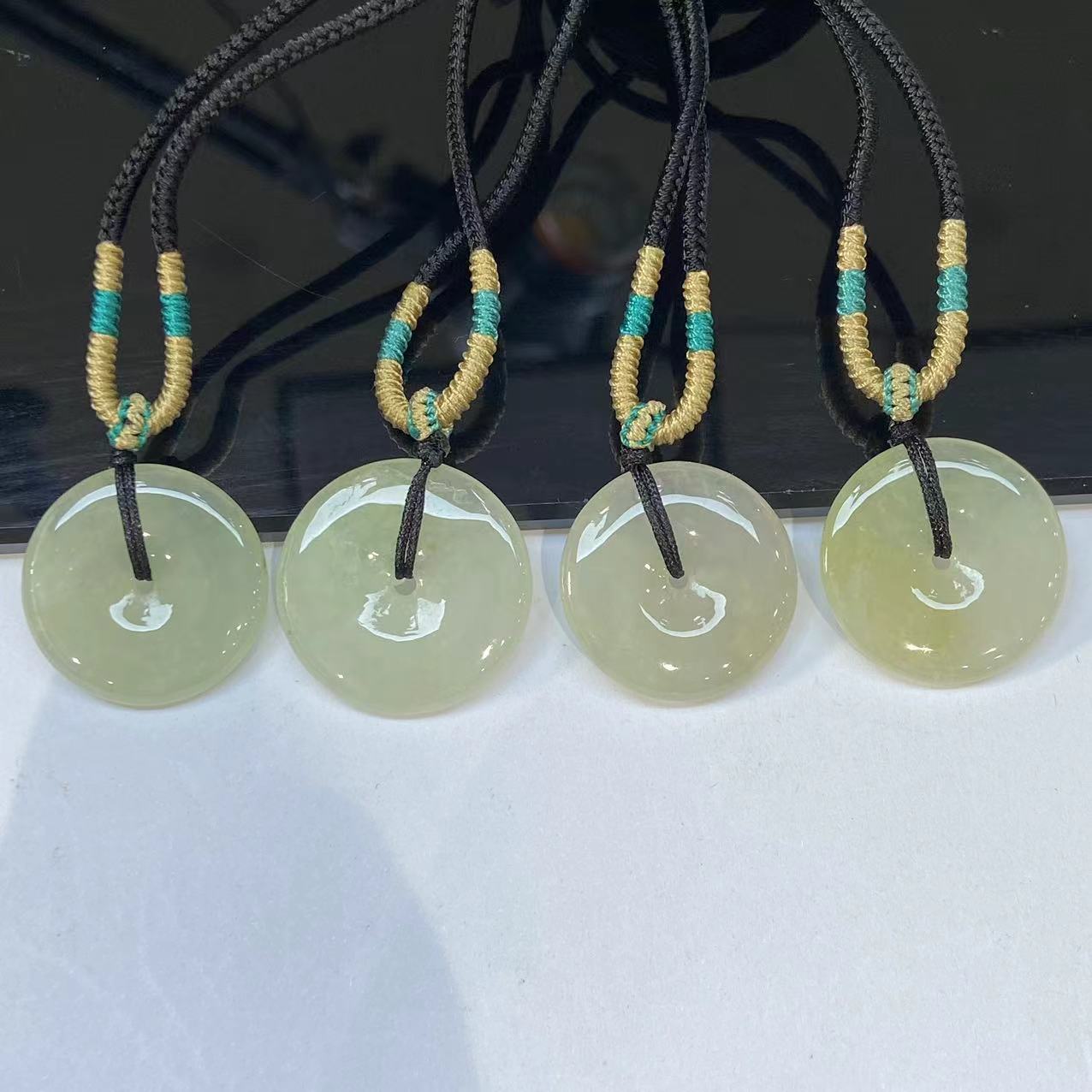 10329天然A货翡翠【平安扣】多样性发一个