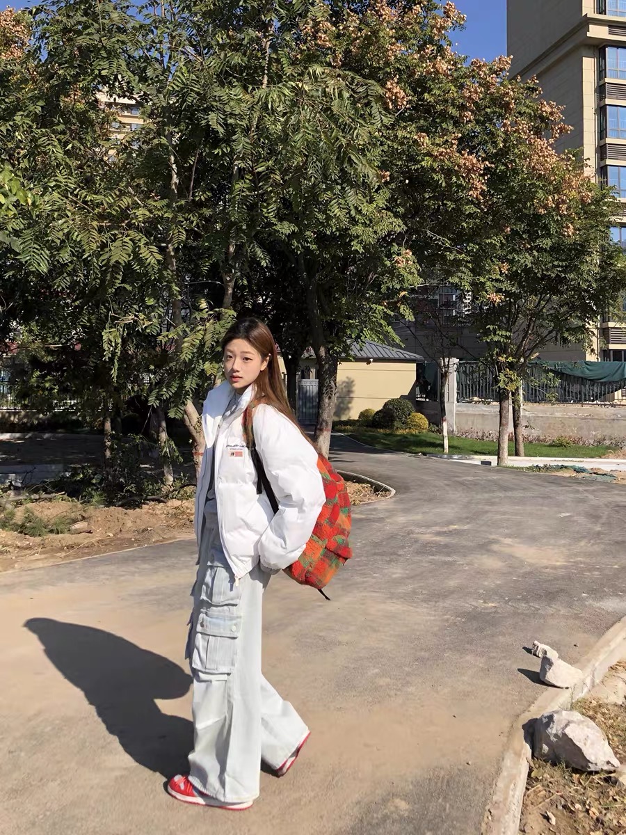 （瑕疵！介意勿拍）某保299！国潮刺绣棉服男女同款