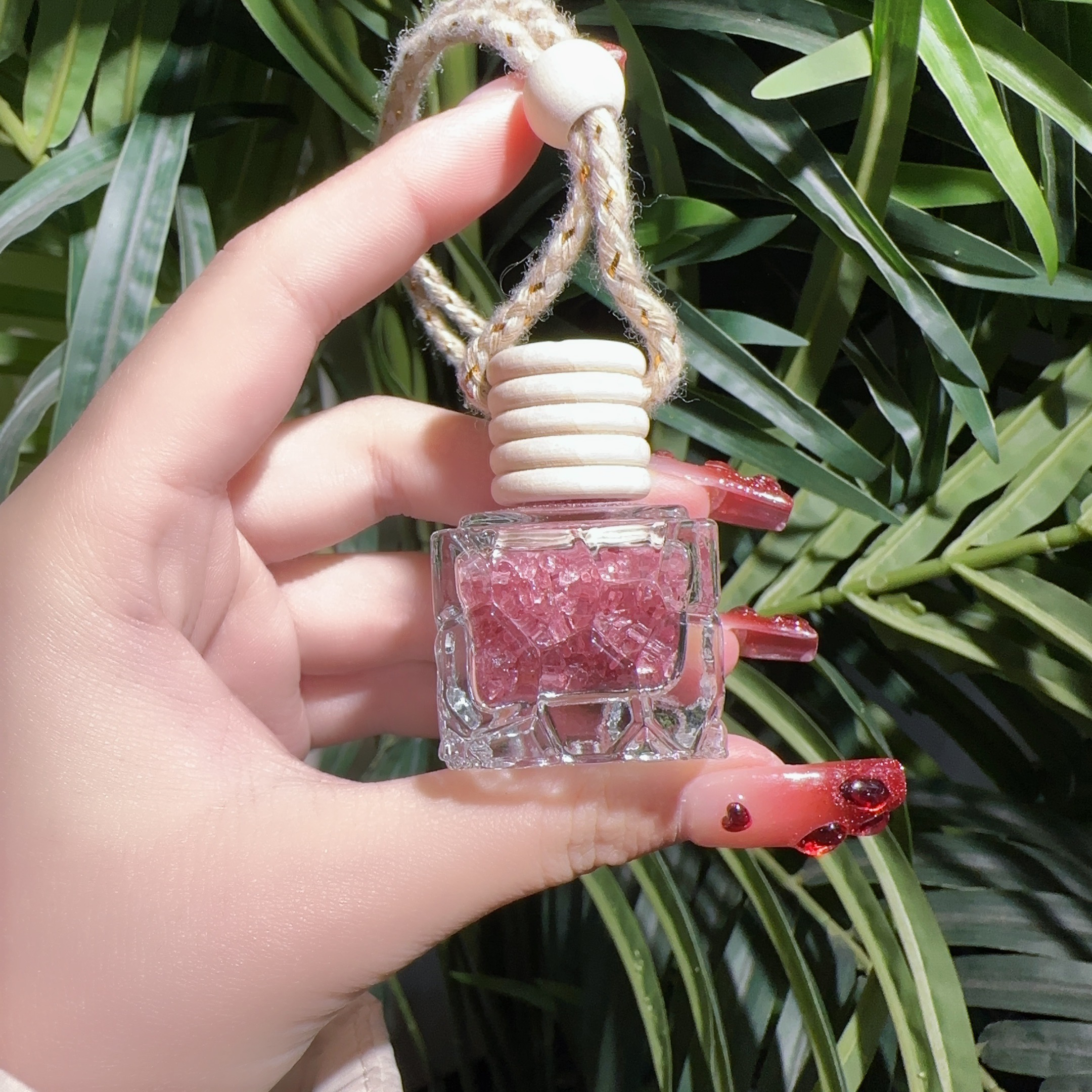 草莓晶碎石消磁瓶