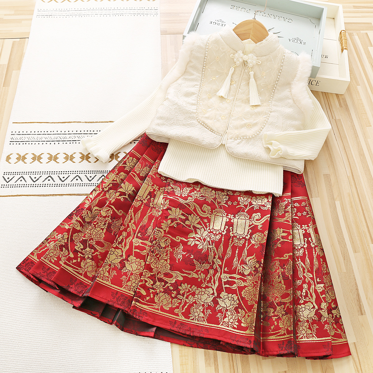 女童汉服裙子秋冬装儿童民族风加厚马面裙套装古风唐装过年拜年服