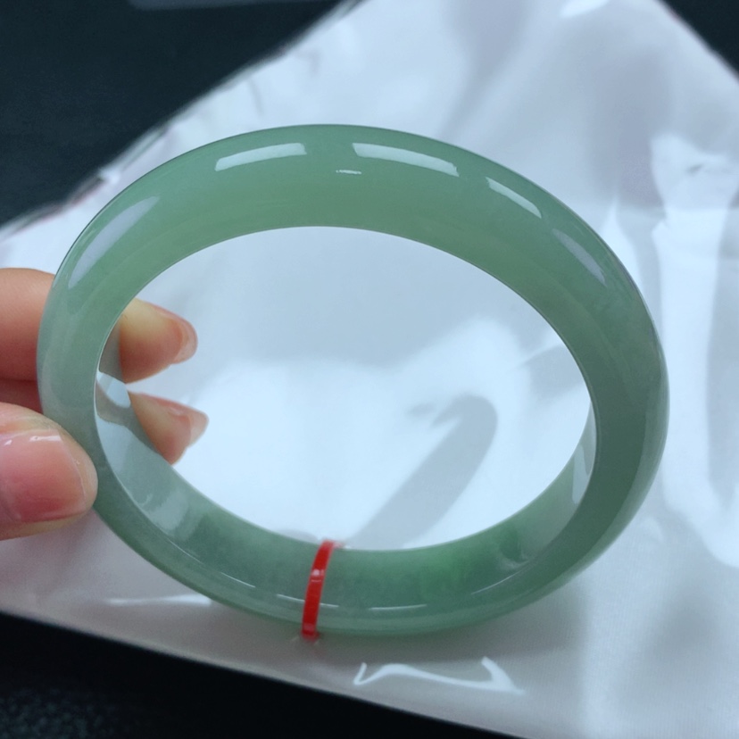 【闪购商品】翡翠手镯未镶嵌君**m