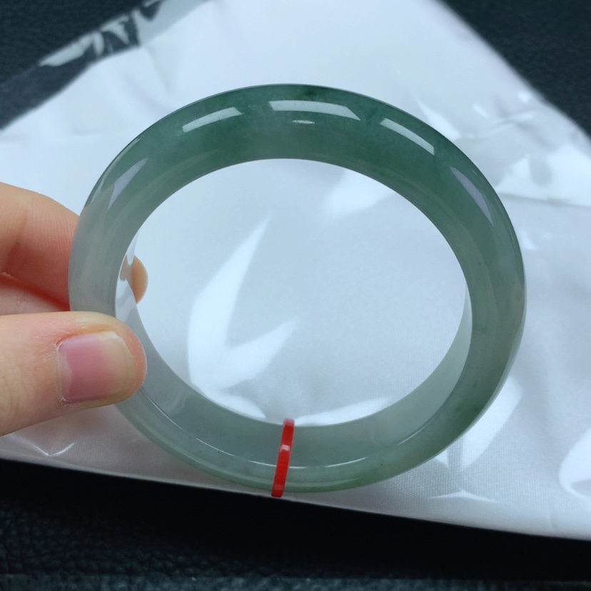 【闪购商品】翡翠手镯未镶嵌心**岸