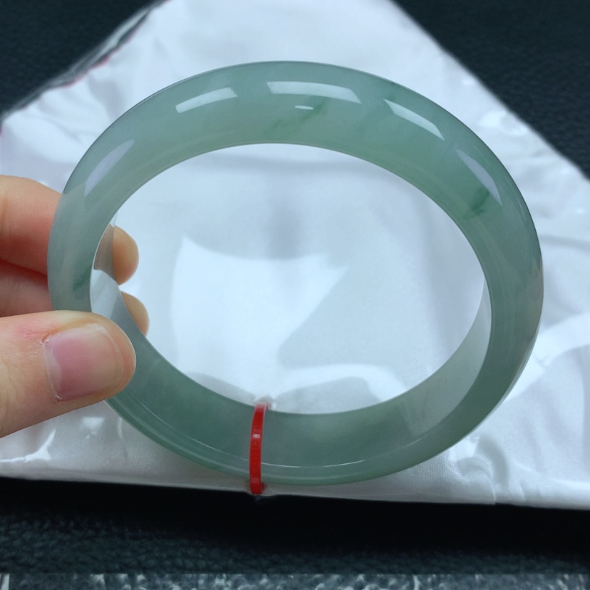 【闪购商品】翡翠手镯未镶嵌暖*