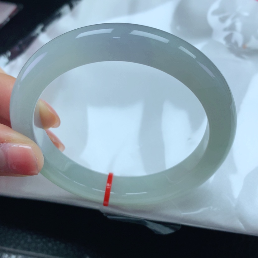 【闪购商品】翡翠手镯未镶嵌?**?