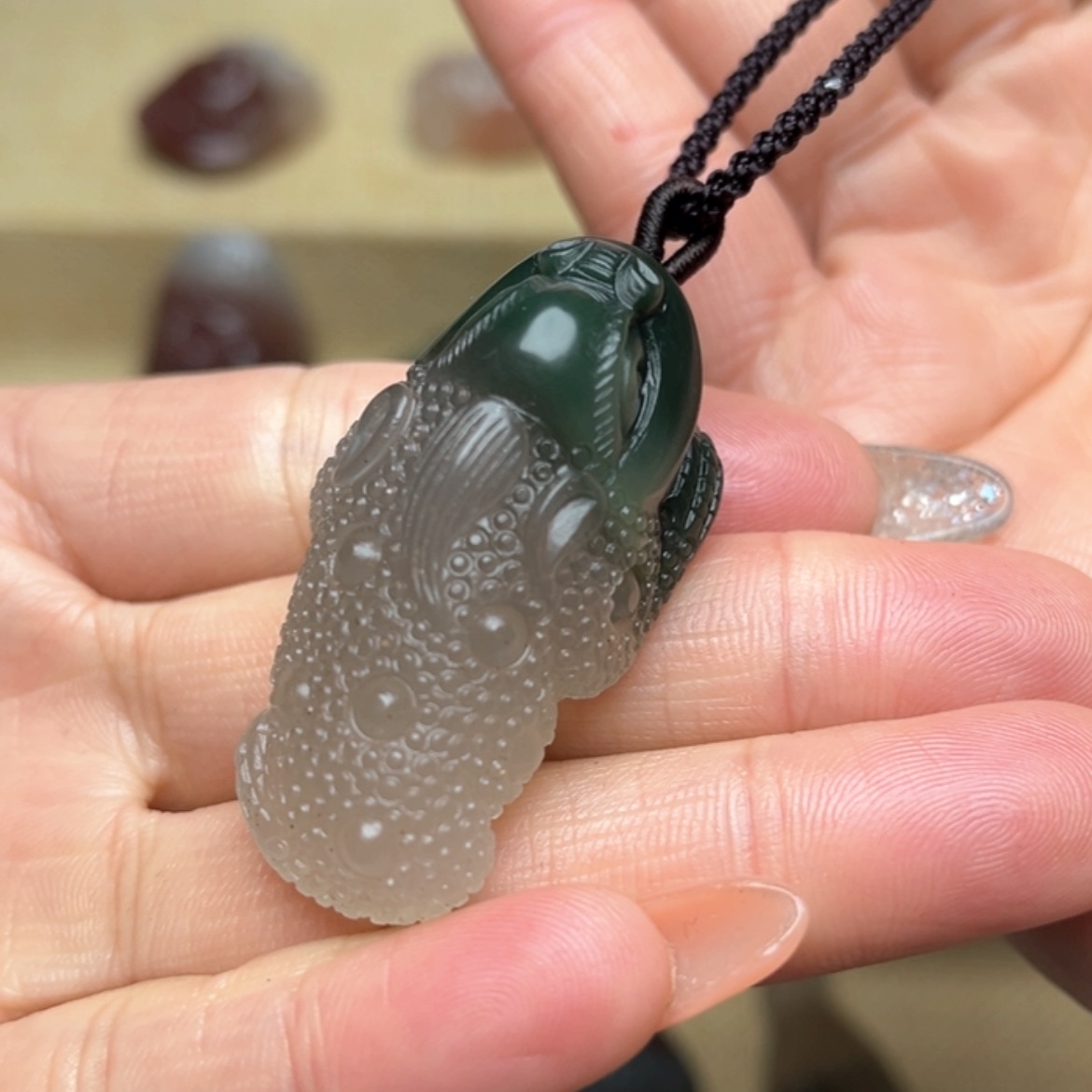 【闪购商品】玛瑙/玉髓颈饰未镶嵌过*卒
