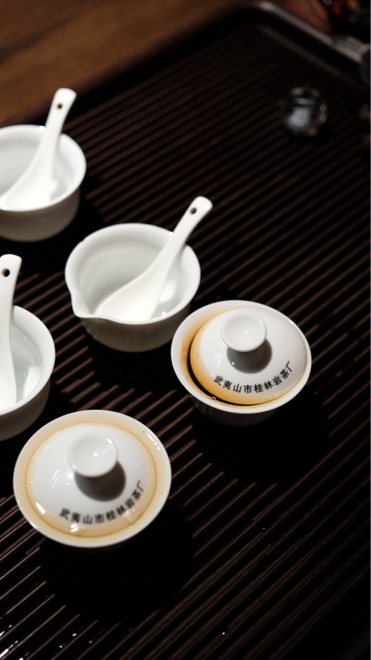 左膀右臂/ 2022手工金交椅 幔陀峰 两泡装18g