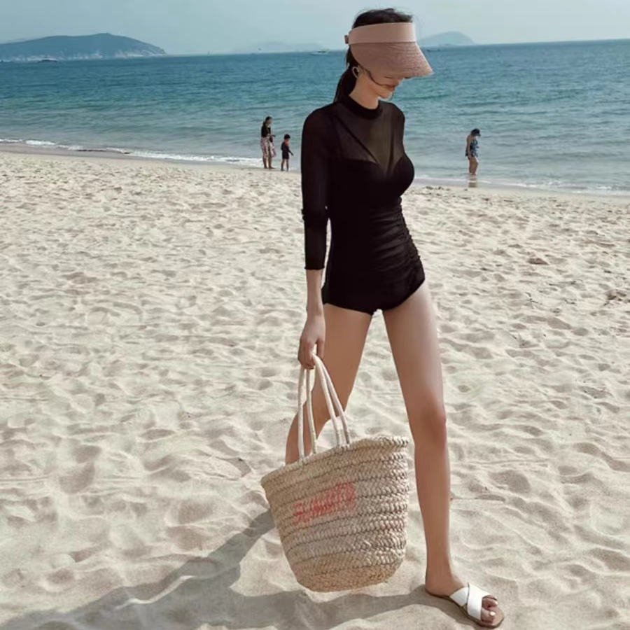 泳衣女蕾丝连体裙式遮肚显瘦保守黑色性感聚拢长袖温泉速干时尚