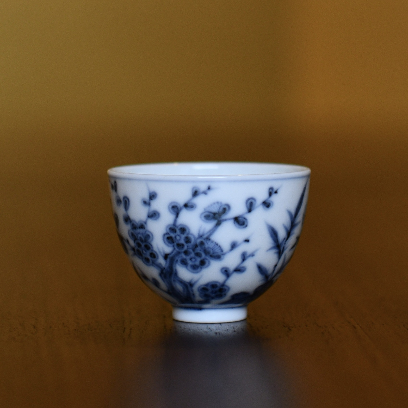 元研己岁寒三友蛋壳杯