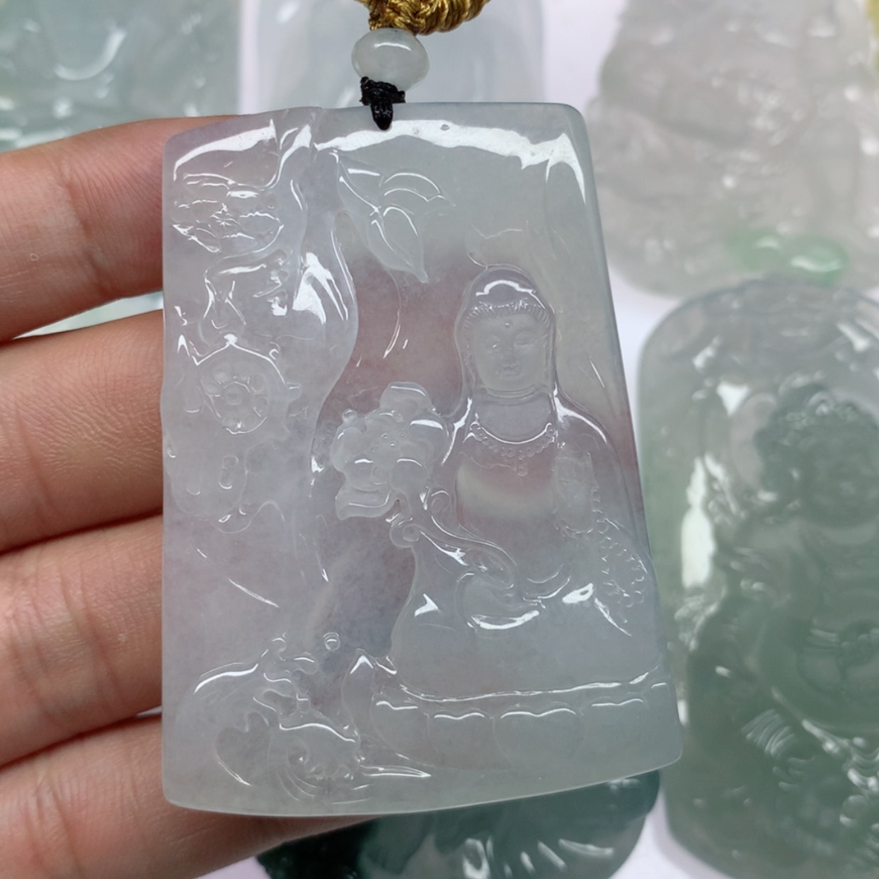【闪购商品】翡翠挂件未镶嵌红***山
