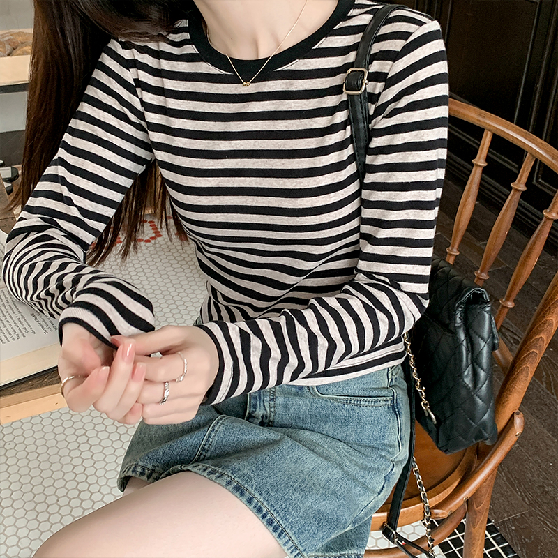 戈缕复古条纹长袖T恤女秋季修身显瘦圆领百搭短款内搭上衣打底衫