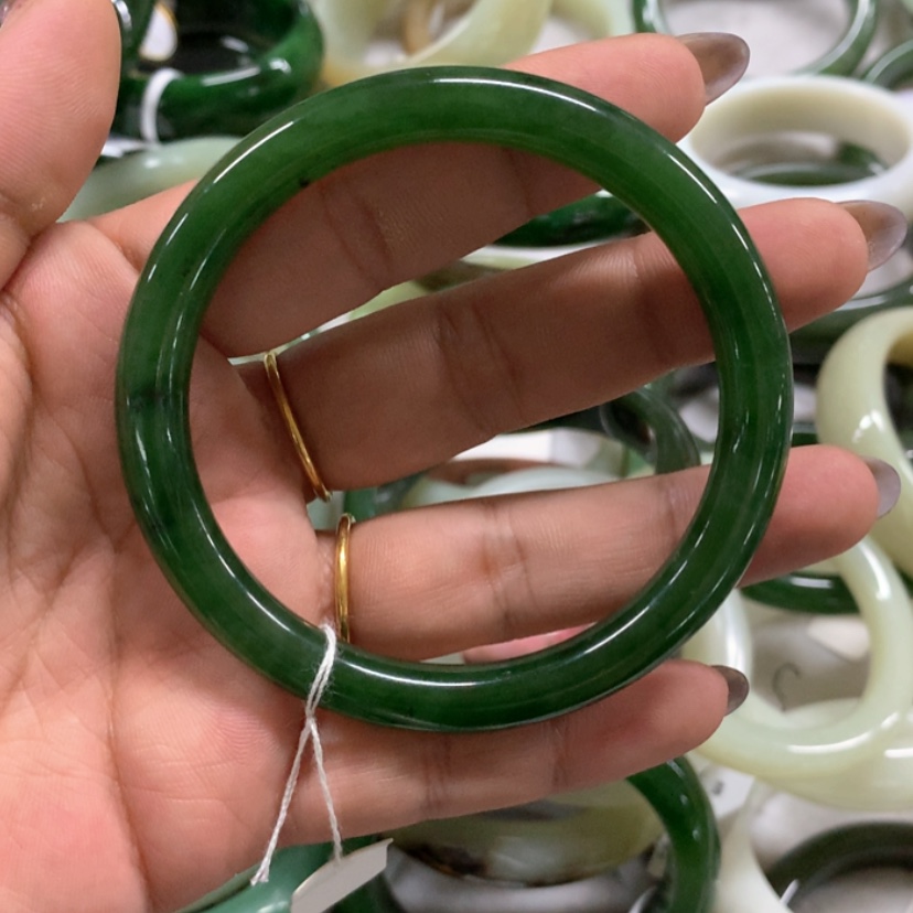 【闪购商品】和田玉（糖玉）手镯未镶嵌