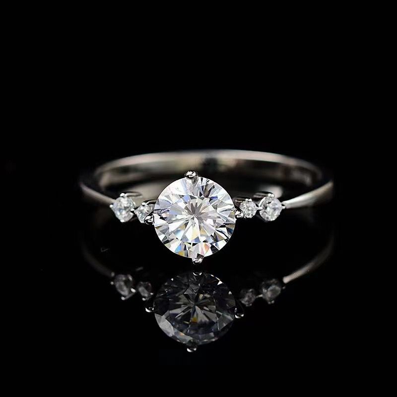 925银莫桑石戒指 〖星空〗1ct高品质莫桑石/闭口戒指