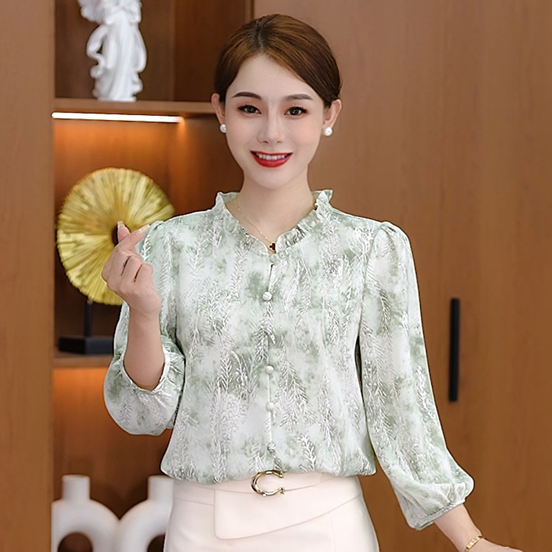 木耳边小衫好看洋气妈妈装新款舒适气质长袖时尚复古春季中式绣花
