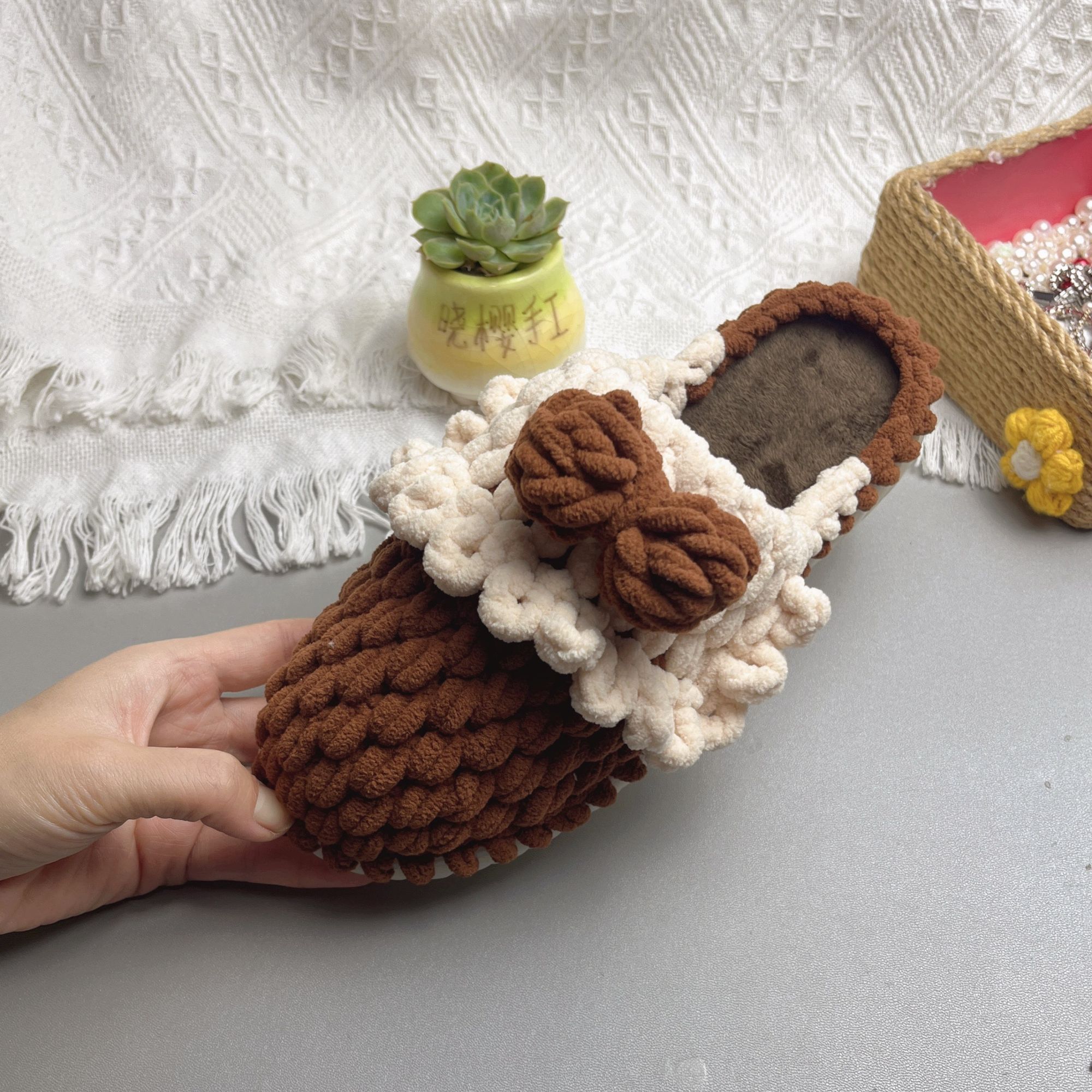 冰条线木耳边蝴蝶结手工拖鞋DIY材料包自己钩织送朋友家人礼物