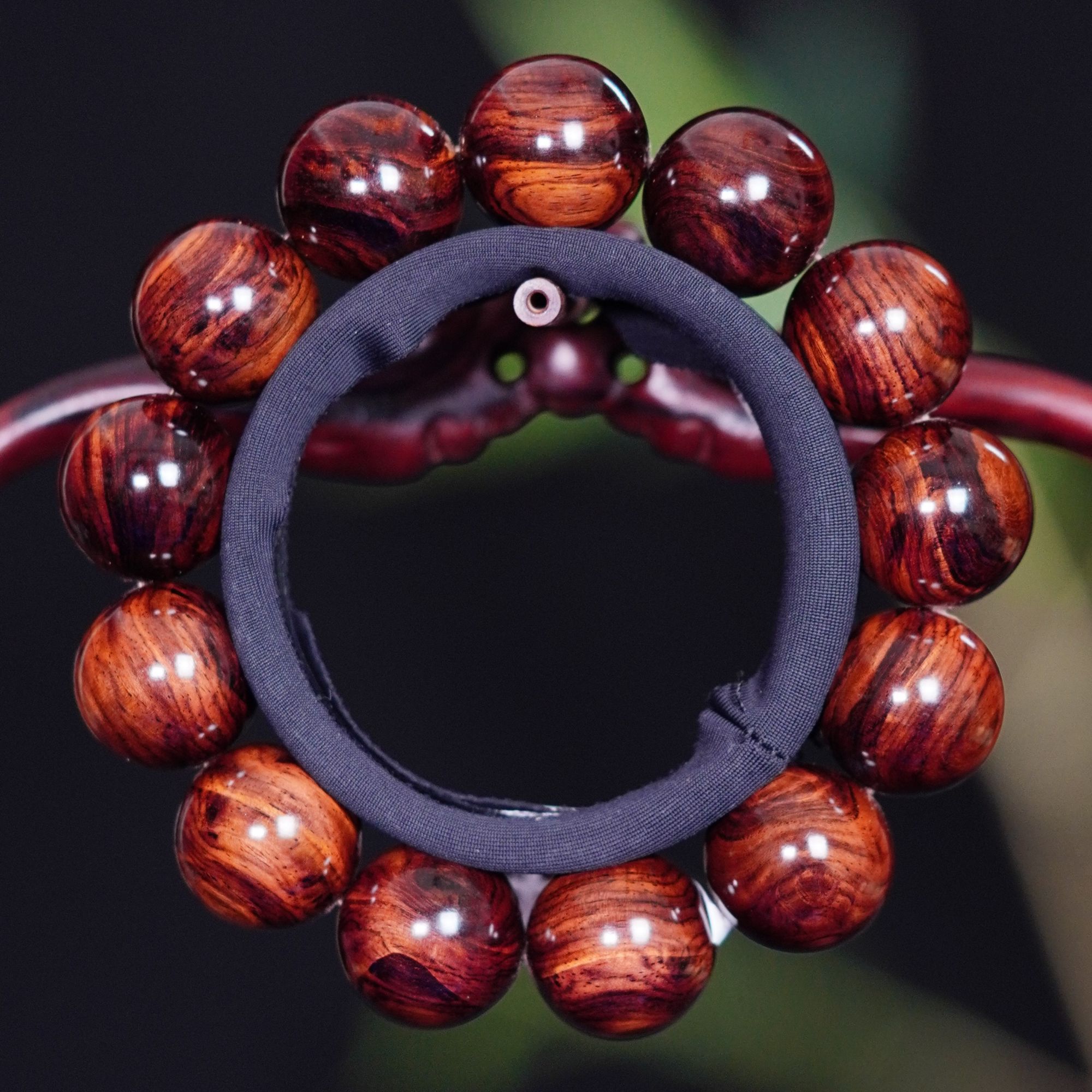 海南黄花梨老料油梨1.8顺纹妖纹手串男士佩戴盘玩 带热科院证书