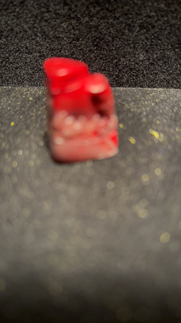 昌化软地鸡血石挂件