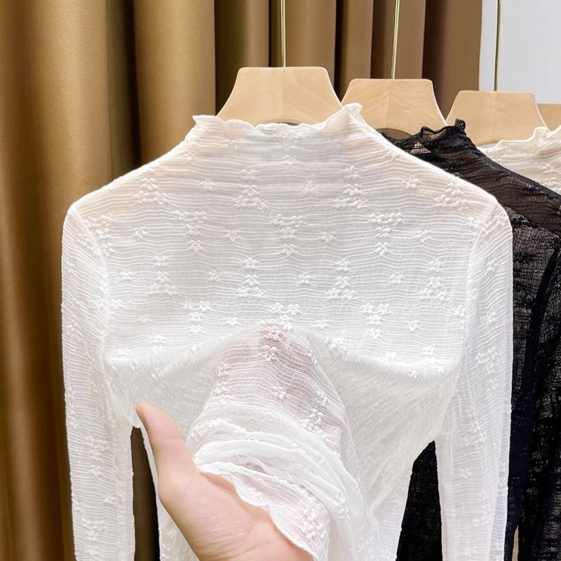 时尚透视半高领蕾丝内搭小衫女秋季新款木耳边气质网纱打底衫长袖