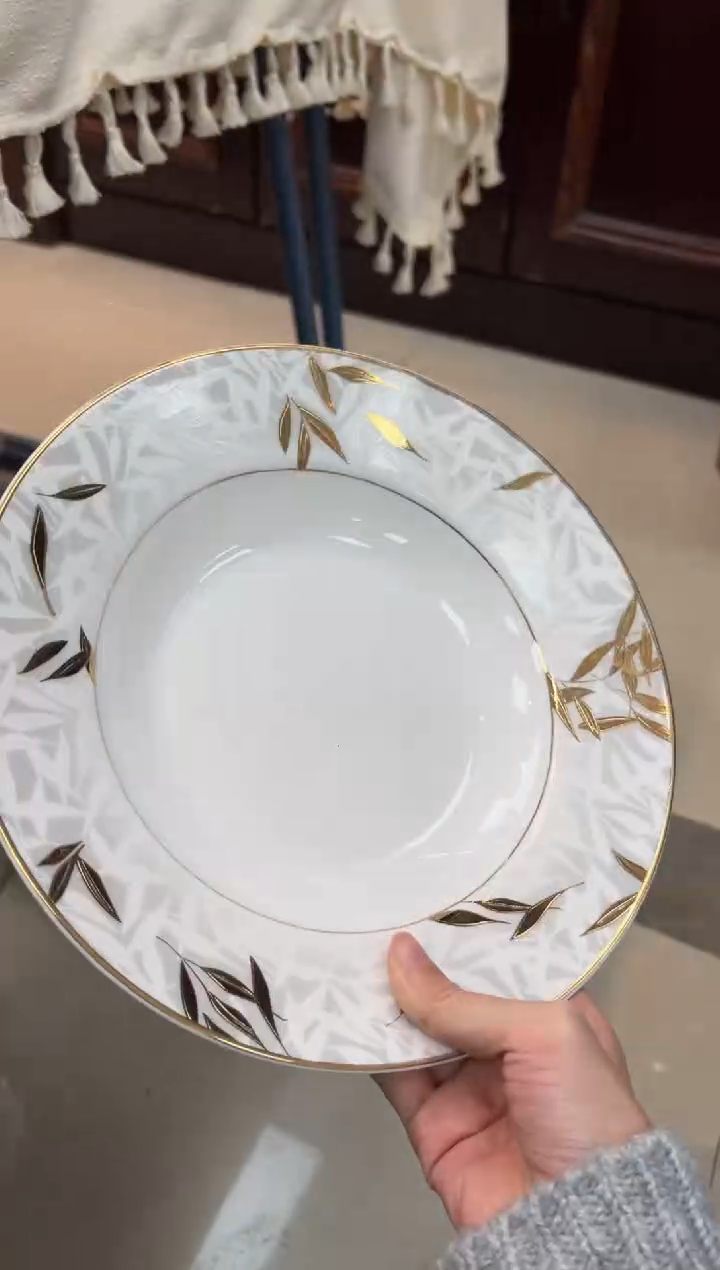 【闪购商品】瓷碗9寸草帽盘2个 福利