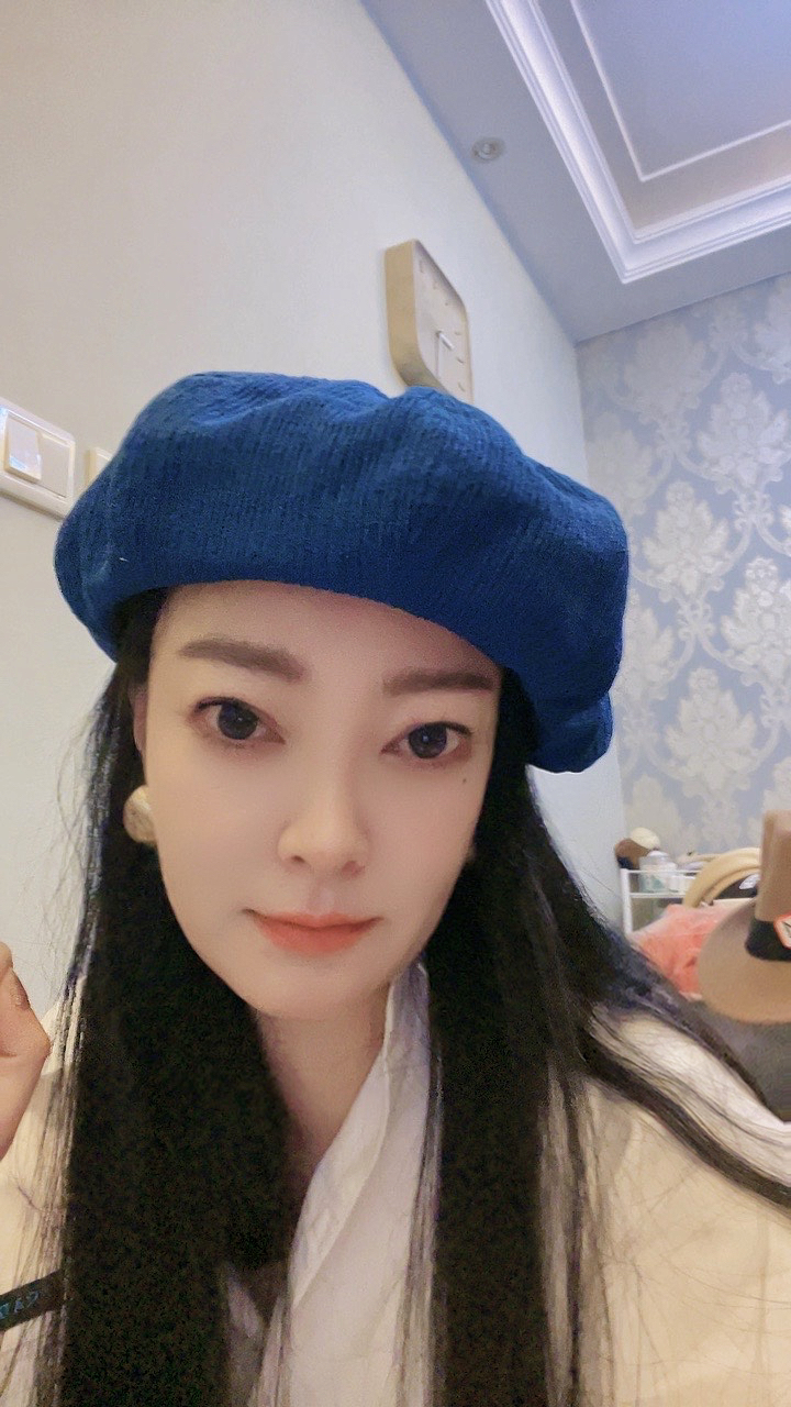 云朵贝蕾帽甜美休闲