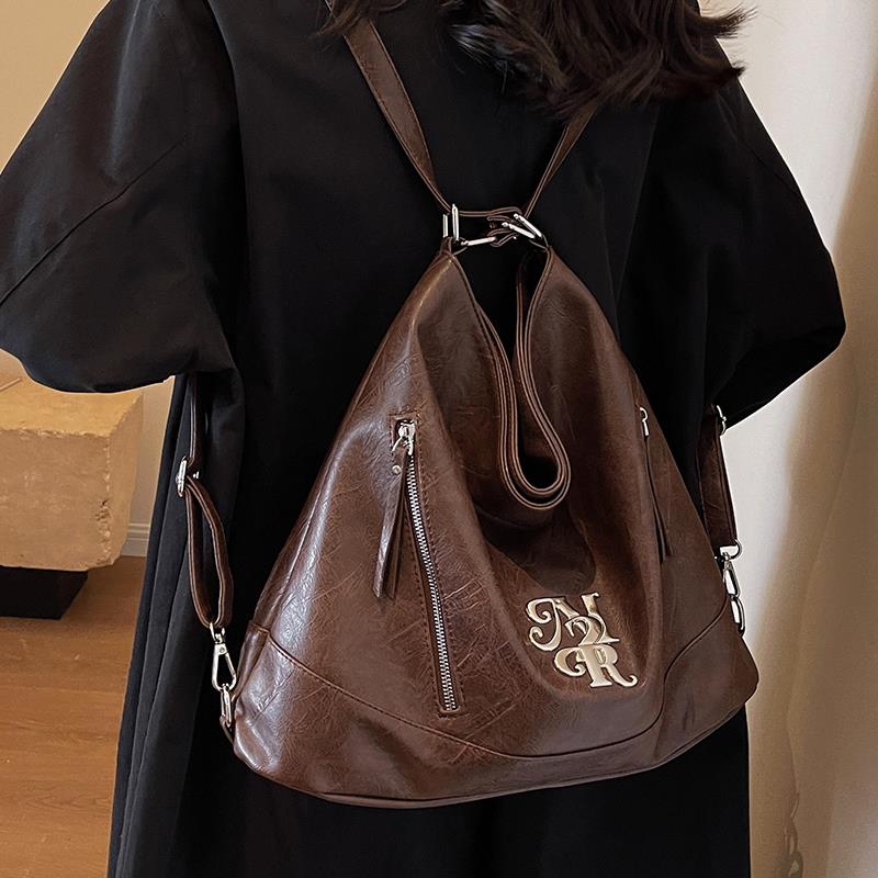 托特包女2023新款大容量通勤双肩包百搭休闲复古秋冬外出旅行背包