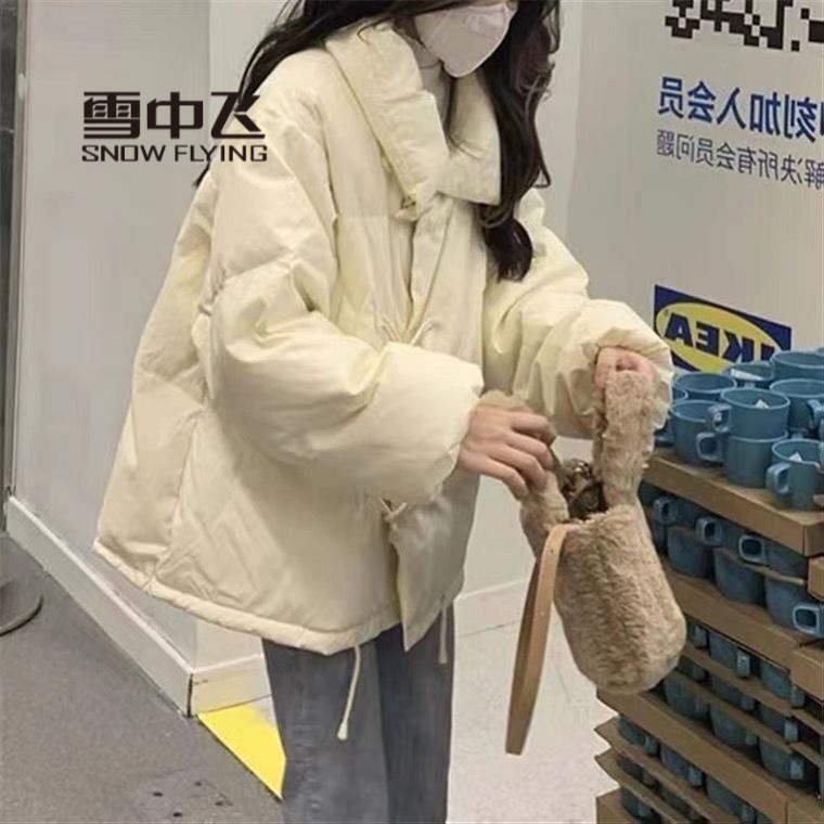 雪中飞绒服复古牛角扣羽服女2023冬季新款设计感小众韩版加厚短