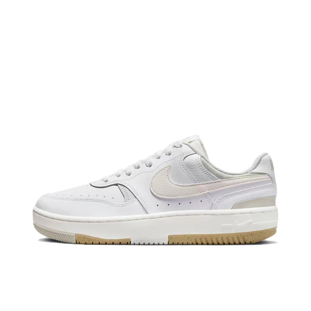 耐克/Nike Gamma Force 女子米白时尚休闲低帮板鞋DX9176-103