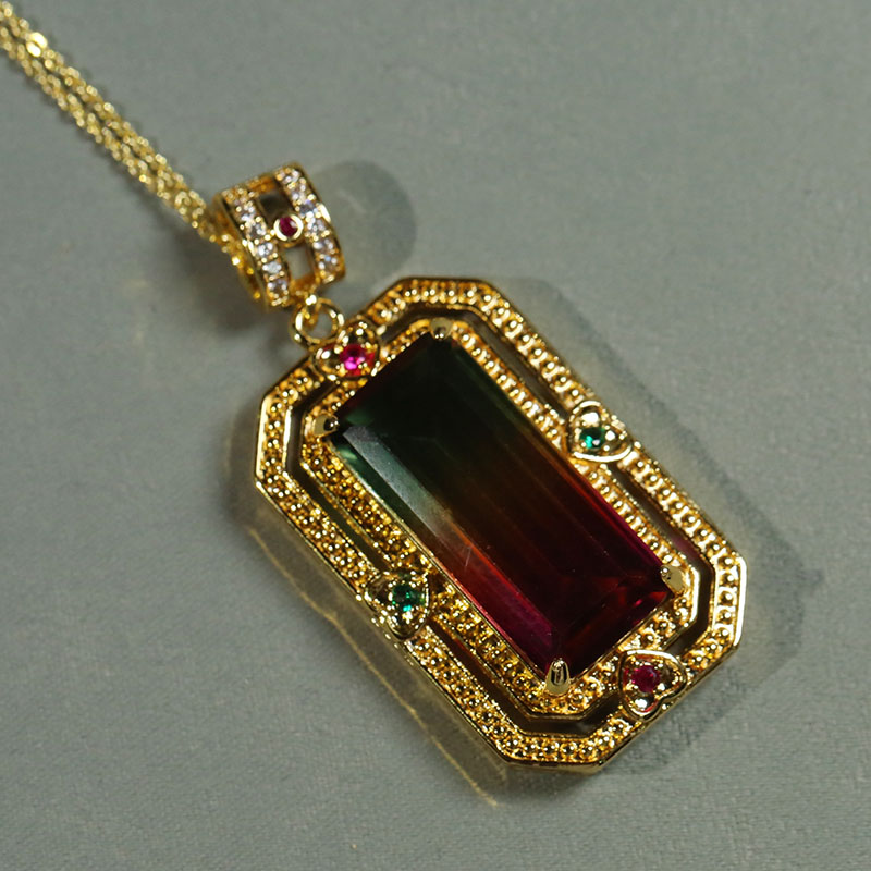 合金珐琅吊坠 阿丽莎-时尚优雅-精美优雅珠宝h628