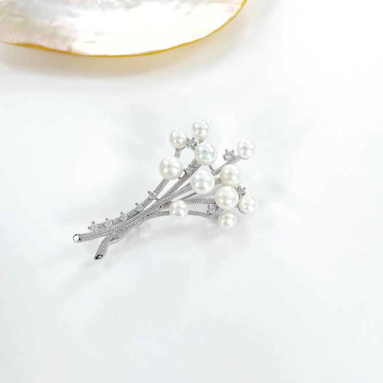 DYY564【董董珠宝】“花之曲”天然淡水珍珠胸针精致时尚款/5-6+6-7mm