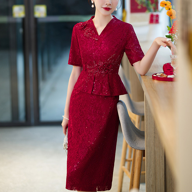 高级感妈妈婚礼礼服喜婆婆旗袍婚宴装大码红色结婚喜服高端夏季女