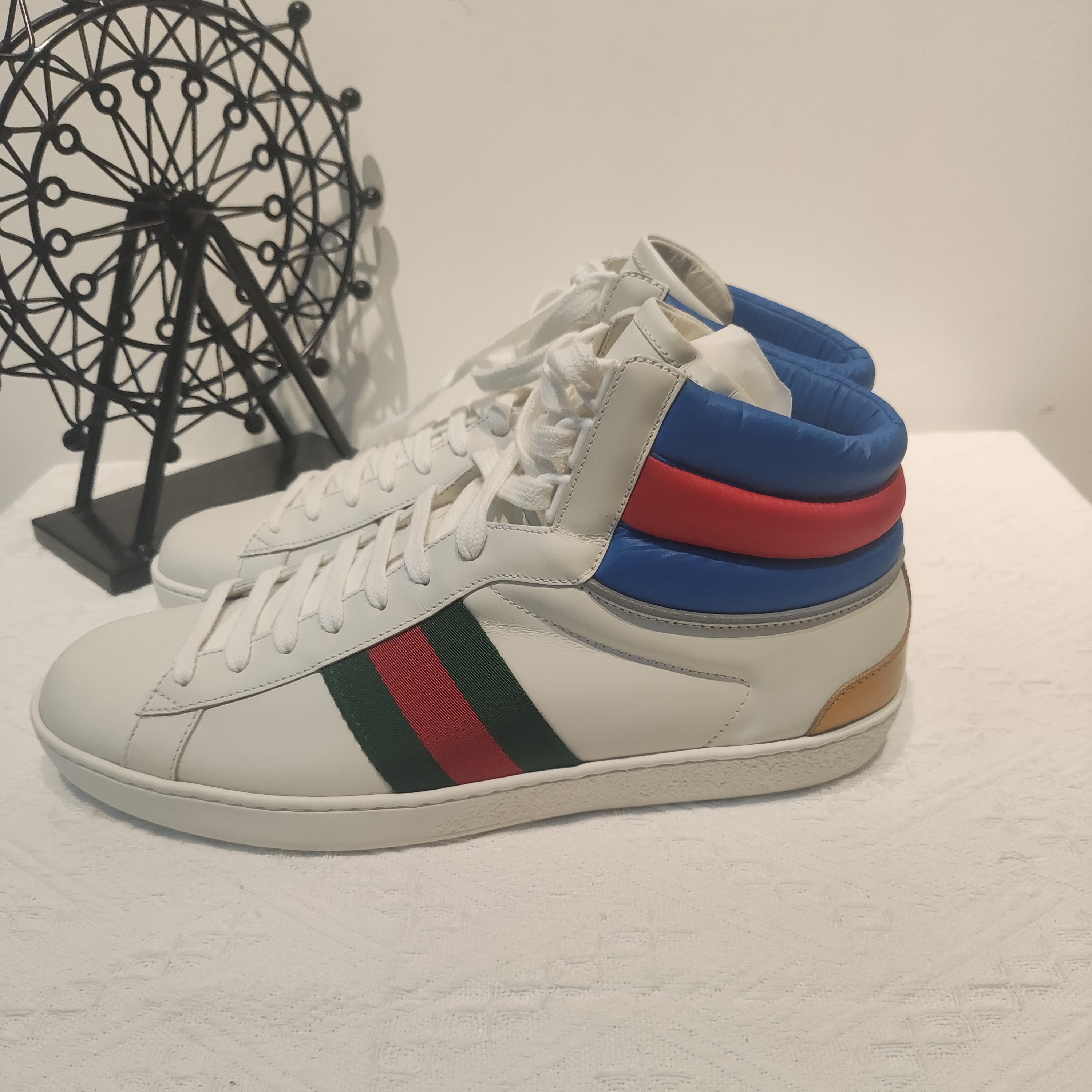 未使用 GUCCI/古驰 GUCCI小蜜蜂高帮板鞋42码