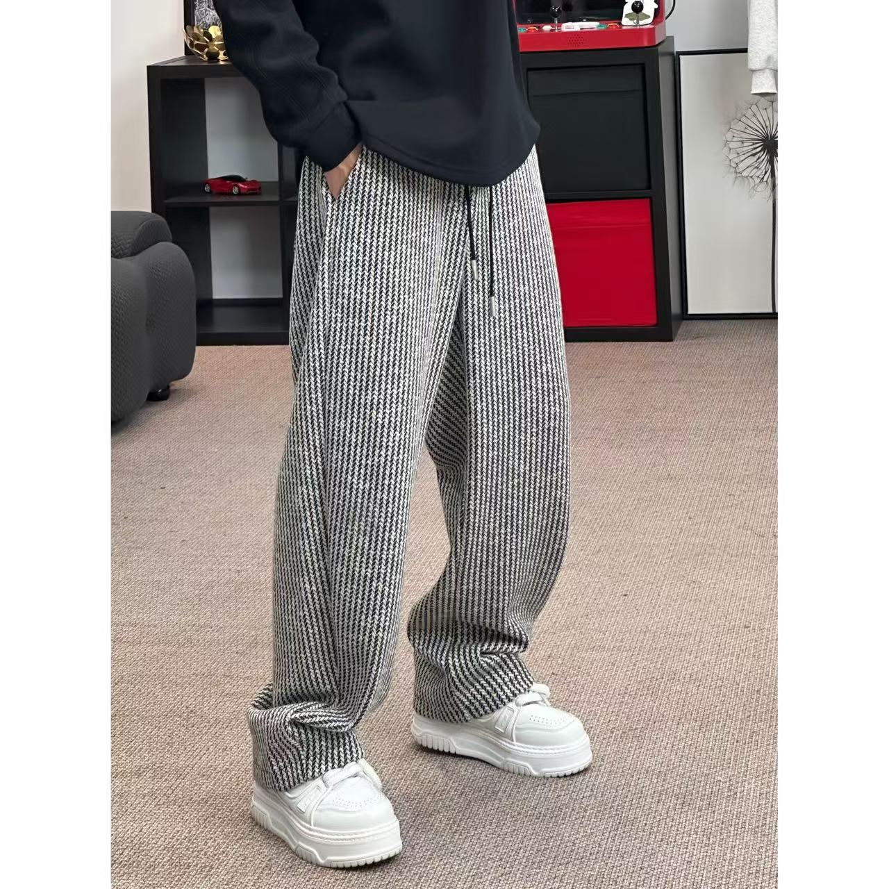 冬季加绒加厚时尚简约百搭宽松舒适显瘦垂感好弯刀休闲裤7252