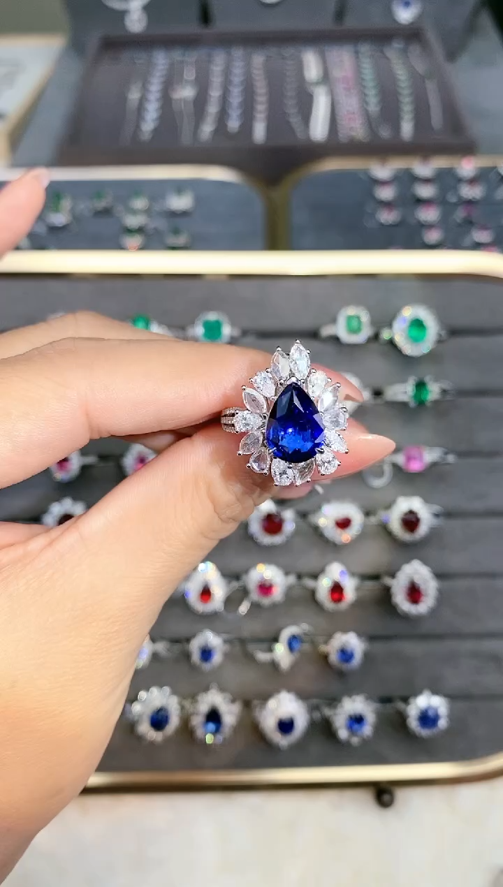 【闪购商品】蓝宝石戒指18K金镶嵌3.05ct/拆单/七天鉴赏/顺丰包邮