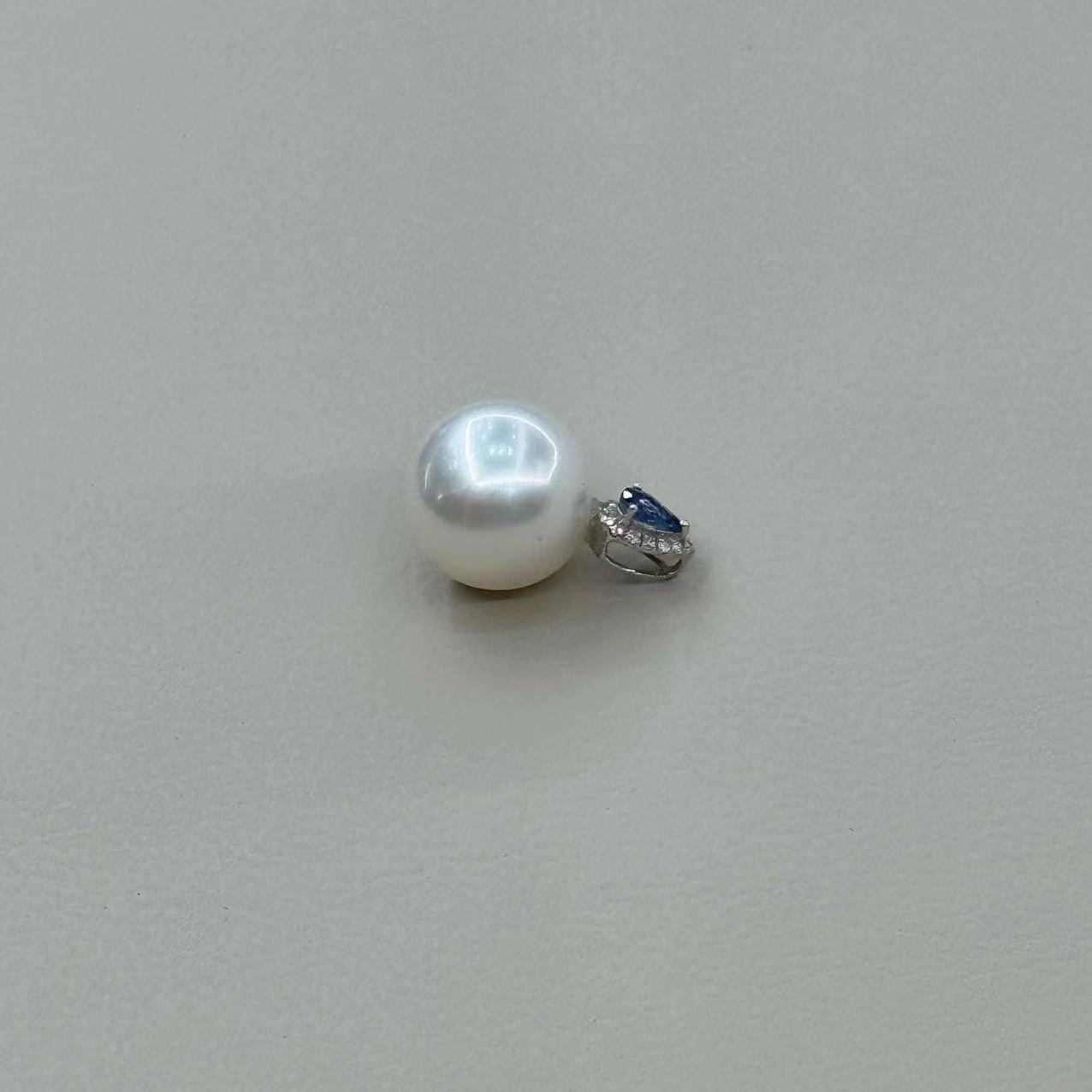 海水澳白珍珠 18K金钻石扣头吊坠