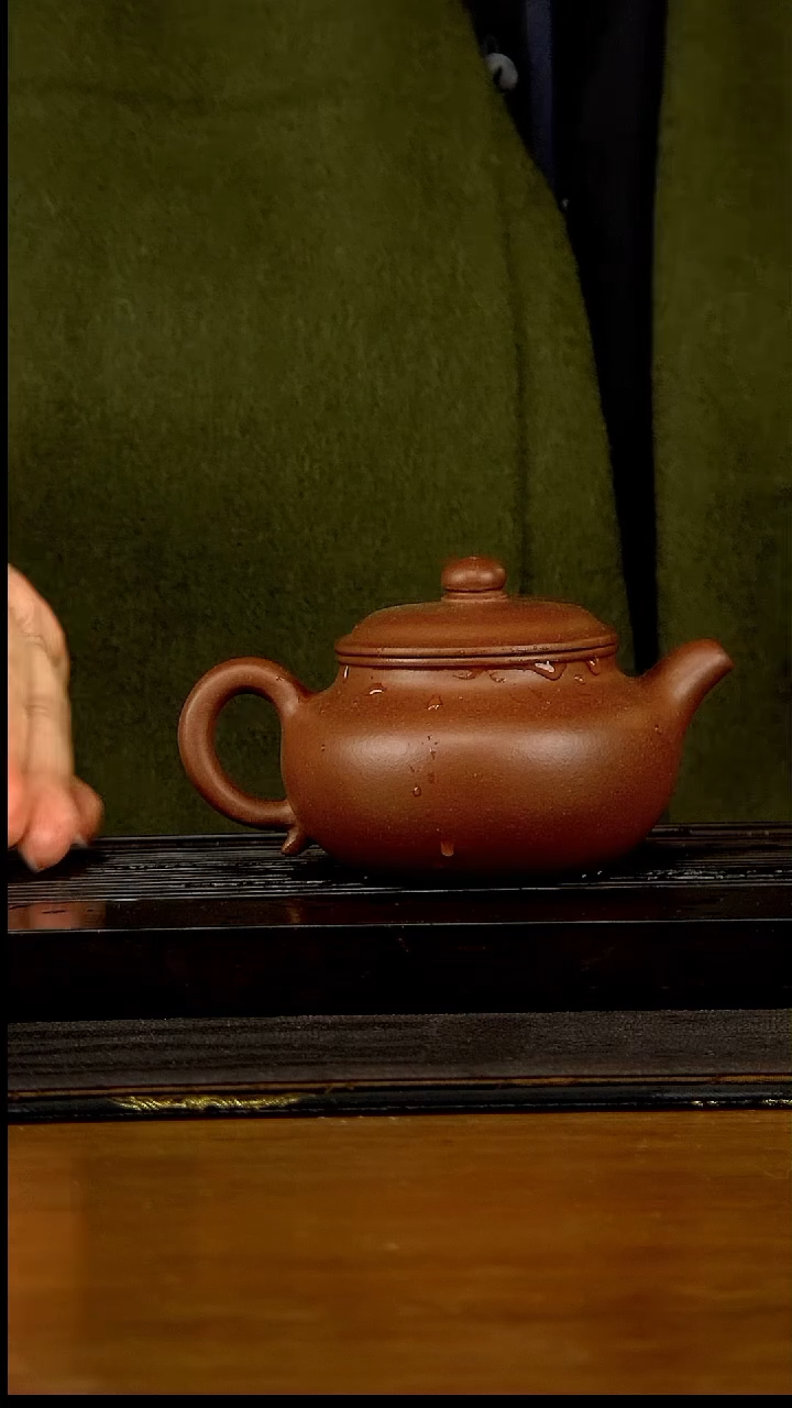 【闪购商品】紫砂茶壶190cc黄龙山原矿老紫泥仿古81