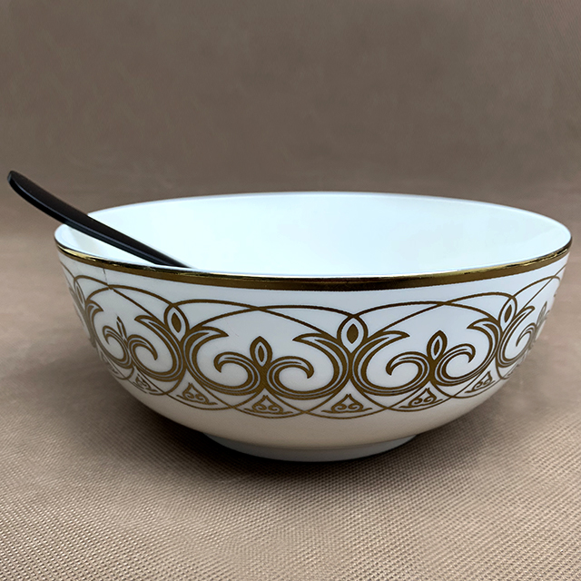 拉吾拉 欧式复古风  陶瓷 家用 大碗 纯色 带勺子 彩绘白瓷沙拉碗