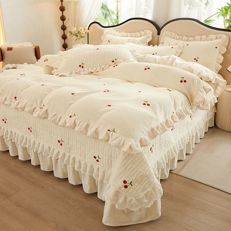 【小扬哥推荐】冬款全消光牛奶绒高档刺绣夹棉加绒床盖四件套冬季