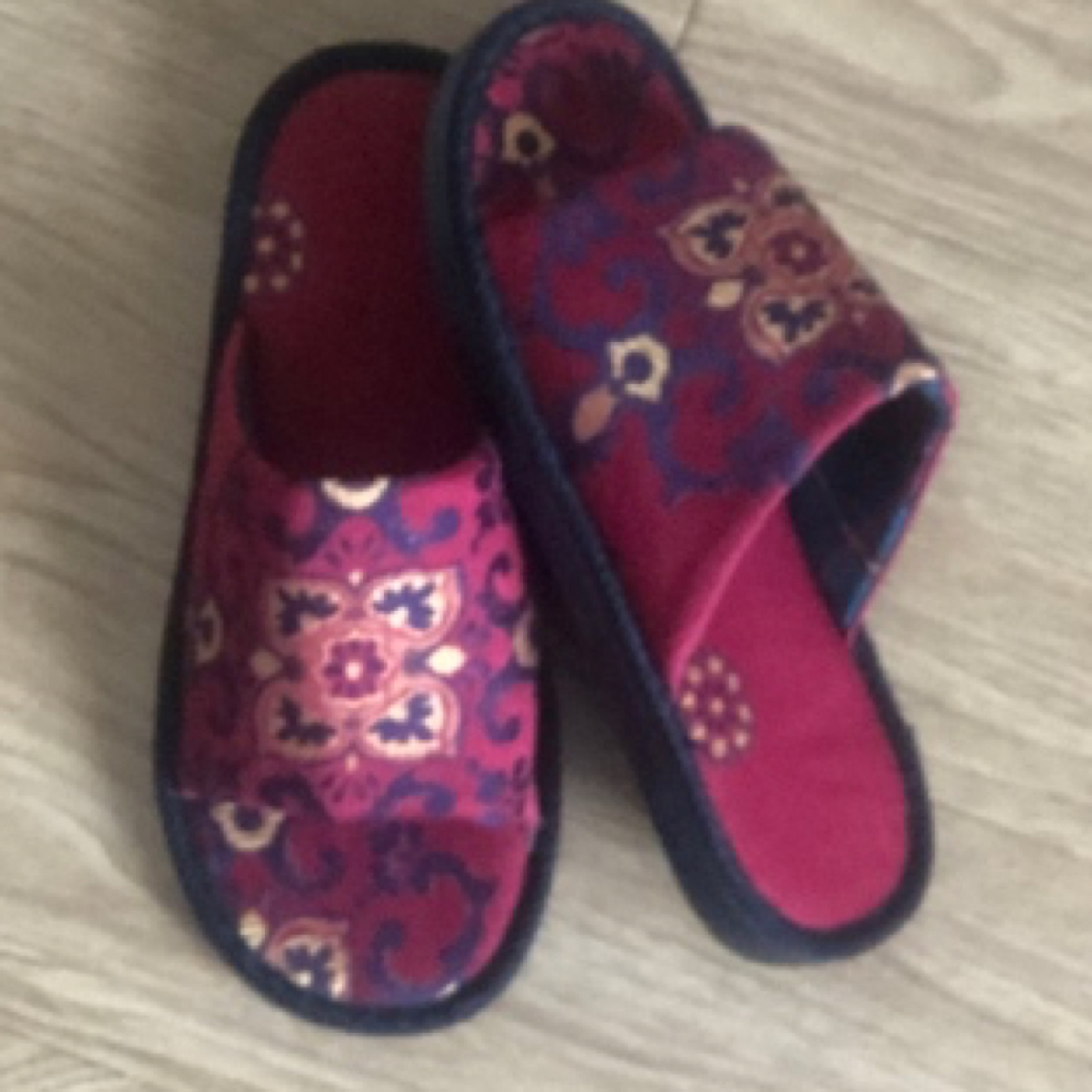 李姐手工定制男女同款情侣喜结良缘婚鞋