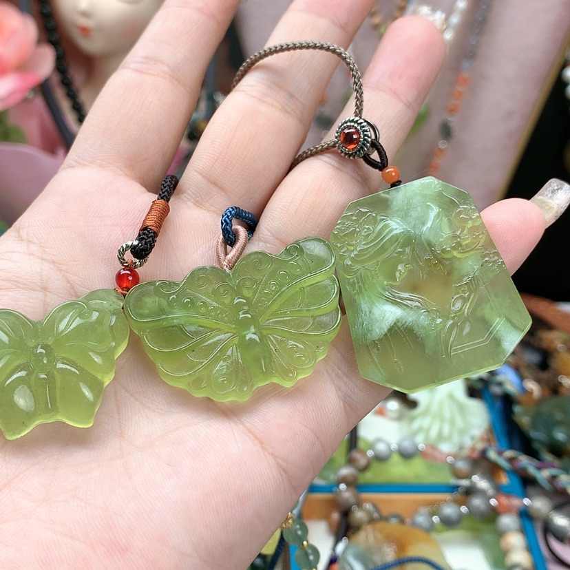 【闪购商品】蛇纹石玉吊坠合金紫*雨